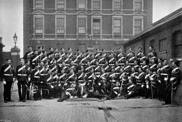 Onderofficieren van de 1st Life Guards in Knightsbridge Barracks, Londen