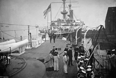 Het slagschip HMS Resolution, Portsmouth, Hampshire, 1896