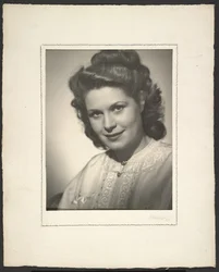 [Portret van een vrouw].