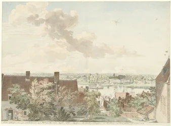 Gezicht te Nijmegen met een veer over de rivier