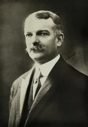 Portret van Raoul Peret (foto)