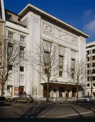 Theater Champs Elysees