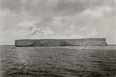 De Eerste IJsberg, ca. 1910, 1913