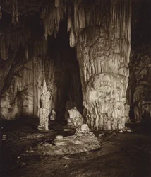 Mexico: Stalactietengrotten van Cacahuamilpa, Guerrero (z/w foto)