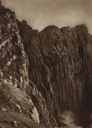 Mexico: De krater van Popocatepetl (z/w foto)