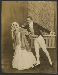 Aristocratisch Ballet (Graf Lalongue met barones E. Rosin).