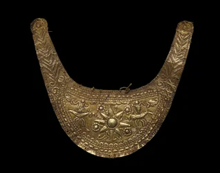 Frontaal (lamba), Sumba eilandvolkeren