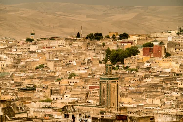 Een uitzicht op de medina in Fes, Marokko, 2017