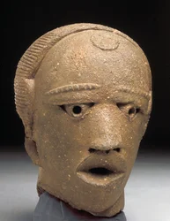 Hoofd, Jemaa, Nigeria (terracotta)
