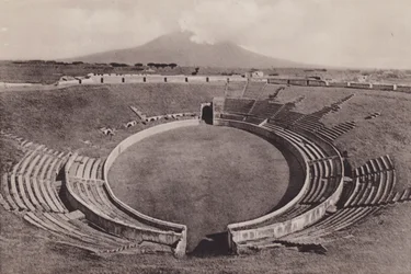 Anfiteatro, Het Amfitheater