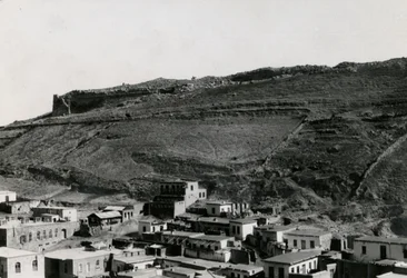 Uitzicht op Hellenistische muren in de noordoostelijke hoek van de Akropolis, Amman, Jordanië
