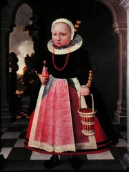 Portret van een Klein Meisje met een Pop en een Mand