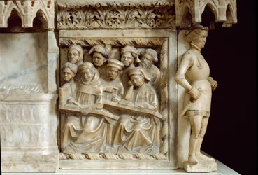 Grafmonument van Carlo, Roberto en Riccardo da Saliceto: studenten die een cursus volgen