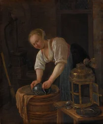 Vrouw schuurt metaalwerk