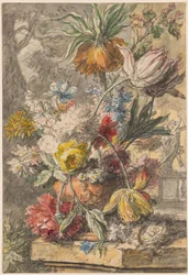 Bloemen in een Urn en vogelnest op een stenen sokkel, met een beeld van "Apollo en Daphne" op de achtergrond