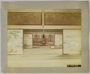 Prinsenkamer, Japan (handgekleurde zwart-wit foto)