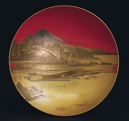 Sake kopje, met een landschap met boten en een brug onder de berg Fuji, 19e eeuw