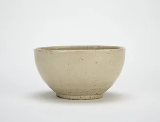 Serveerschaal, mogelijk Hagi aardewerk