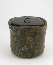 Theeceremonie waterpot, Imbe, Okayama prefectuur, Edo periode, 1625-50