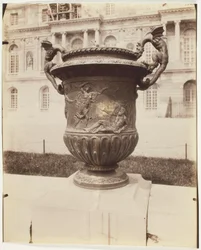Versailles, vaas van Ballin