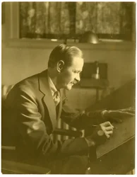 Fontaine Fox, cartoonist, ca. 1911-40