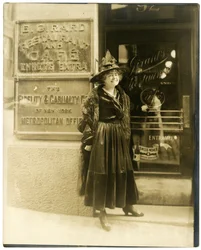 Madam Girard van NY, beroemd downtown restaurant 92 William St, 1910