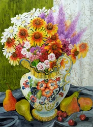 Victoriaanse kan met gemengde bloemen, peren en kersen