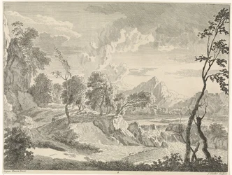 Heuvelachtig landschap met waterval