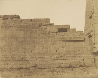 Karnak, Tempel ten Zuiden van de Hypostyle Zaal, Zuidmuur (Buitenkant)