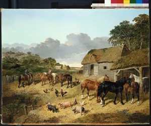Paarden drinken uit een waterbak, met varkens en kippen op een boerenerf