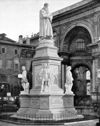 Standbeeld van Leonardo da Vinci, Milaan, Italië, eind 19e eeuw.