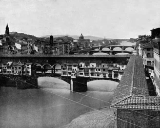 De Ponte Vecchio in Florence, Italië, oude brug over de Arno