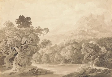 Bosrijke rivierbank, heuvelstad en bergtoppen in de verte