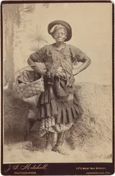 Portret van een vrouw,c. 1890 (foto)