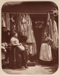 Een oude kledingswinkel, Seven Dials