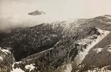 Album "Meine weltkriegs - Erinnerungen South-West Front (Karinthië, Italië, Zuid-Tirol) 31/03/1915-12/11/1918 - Josef Zohles Wenen": uitzicht op de Alpen