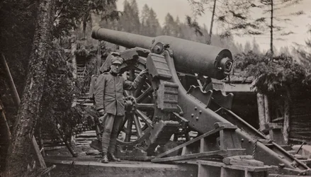 Album "Meine weltkriegs - Erinnerungen Zuidwestfront (Karinthië, Italië, Zuid-Tirol) 31/03/1915-12/11/1918 - Josef Zohles Wien": soldaat met geweer