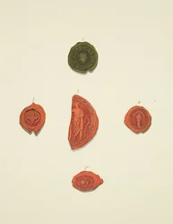 Vijf zegels van Robert Atwaller, onbekend zegel, Margaret Mewyrk, Priorin van St Mary Magdalen en John Vrell