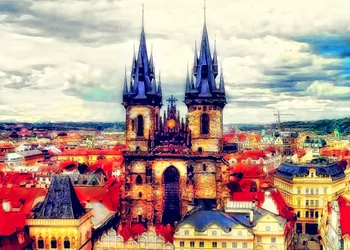 De torenspitsen van de oude binnenstad van Praag