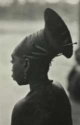 Mangbetu-kapsel, foto door Kazimierz Zagórski, 1928-1938