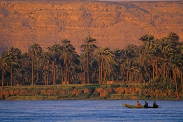 Nijl rivier landschap, Egypte, nabij Amarna