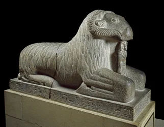 Beeld van de ram van Amon, ca. 680 v.Chr.
