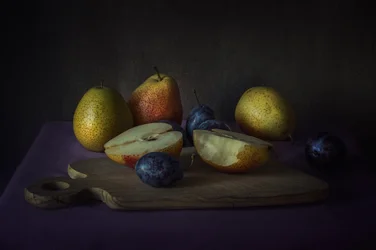 Donker fruitstilleven