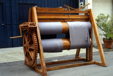 Wolweefgetouw. Model naar de tekening van Leonardo da Vinci. Museum voor Wetenschap en Technologie, Milaan.