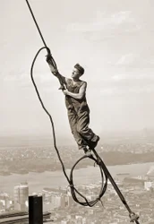 Bouwvakker, Empire State Building, New York, ca. 1930
