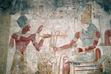 Egypte, Abydos, Tempel van farao Seti I, Osiris-kapel (detail)