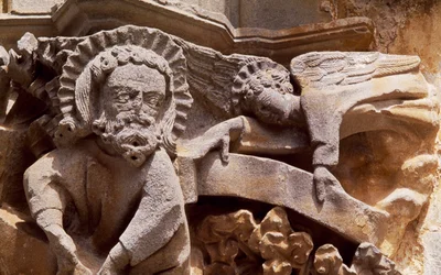 Spanje, Navarra, Ujue, Kerk van Santa Maria, Architectonisch detail