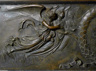 Twee engelen, detail van het reliekschrijn van St. Zenobe. (Bronzen reliëf, 1432-1442)