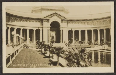 [Court of Palms, Pan Pacific International Exposition (P.P.I.E.)].