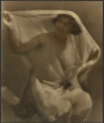 [Portret van een vrouw met een sluier].